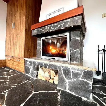 2-izbovy V Objati Zapadnych Tatier * Jalovec (Zilina)